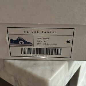 Brand new, never worn before Womens Oliver Cabells